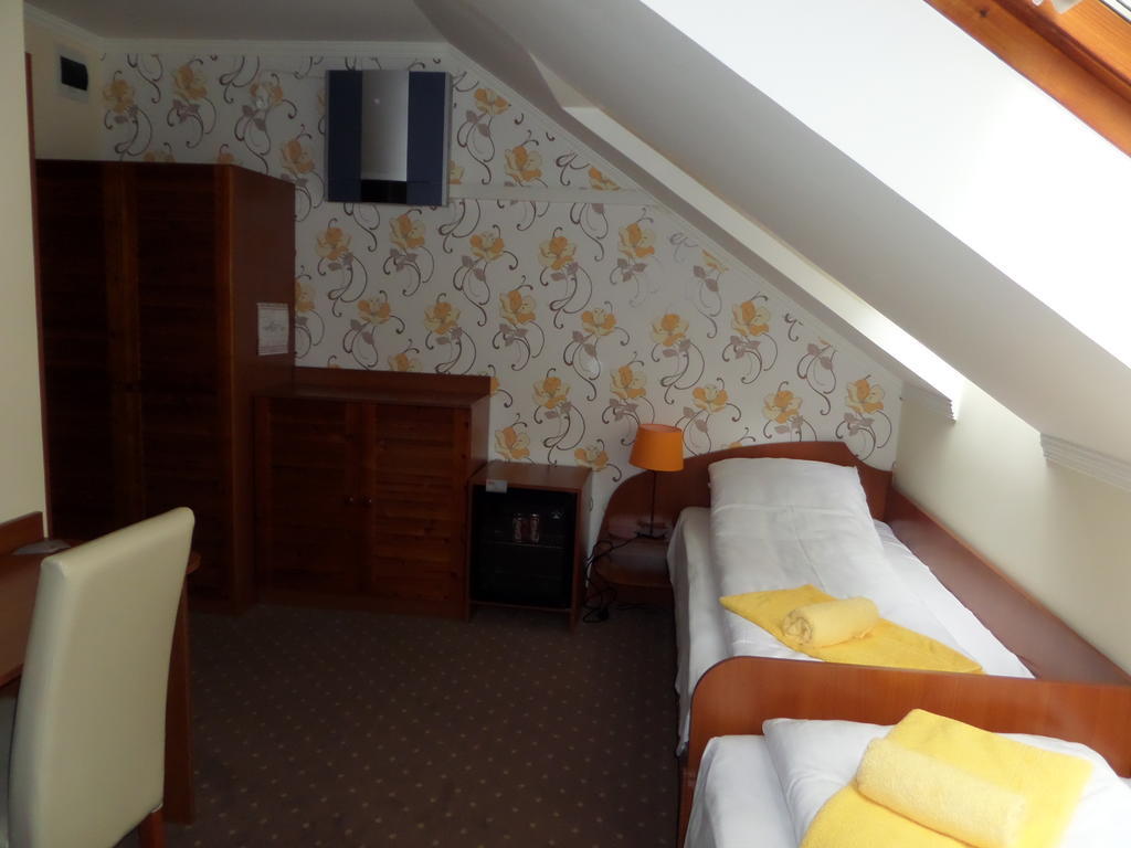Platan Szallashely Hotel Sándorfalva Room photo